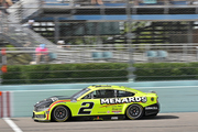 Straight Talk Wireless 400 - Homestead-Miami Speedway